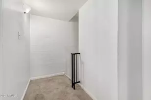 8430 N 34th Dr, Phoenix, AZ 85051 - Photo 9