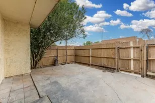 8430 N 34th Dr, Phoenix, AZ 85051 - Photo 17