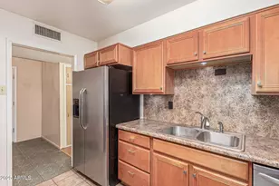 11811 N Desert Hills Dr W, Sun City, AZ 85351 - Photo 15