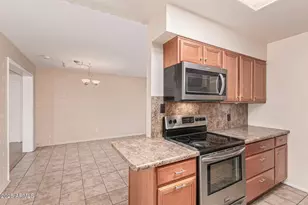 11811 N Desert Hills Dr W, Sun City, AZ 85351 - Photo 19