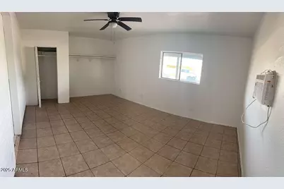 2830 N 55th Avenue, Phoenix, AZ 85035 - Photo 13