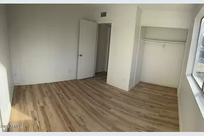 2830 N 55th Avenue, Phoenix, AZ 85035 - Photo 5