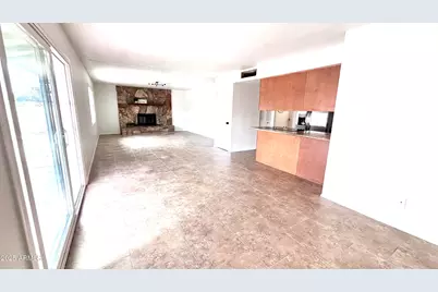 4031 W Denton Lane, Phoenix, AZ 85019 - Photo 17