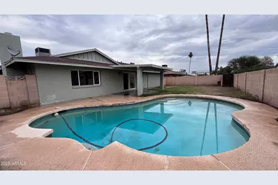 4031 W Denton Lane, Phoenix, AZ 85019 - Photo 3