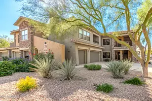 21320 N 56th St, Phoenix, AZ 85054 - Photo 1