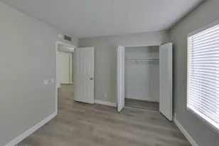 10221 W Turney Ave, Phoenix, AZ 85037 - Photo 9