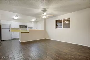 124 E Cairo Dr, Tempe, AZ 85282 - Photo 11