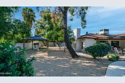 5819 E Ludlow Drive, Scottsdale, AZ 85254 - Photo 15