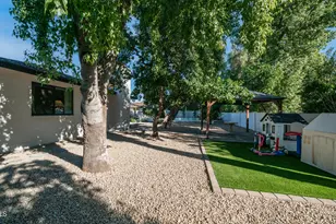 5819 E Ludlow Dr, Scottsdale, AZ 85254 - Photo 35