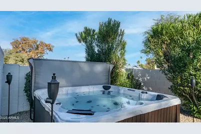 5819 E Ludlow Drive, Scottsdale, AZ 85254 - Photo 11