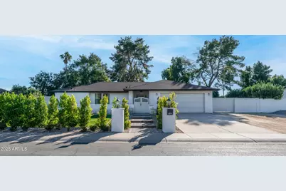 5819 E Ludlow Drive, Scottsdale, AZ 85254 - Photo 1