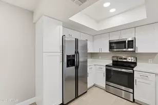 9990 N Scottsdale Rd, Paradise Valley, AZ 85253 - Photo 9