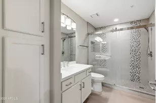 9990 N Scottsdale Rd, Paradise Valley, AZ 85253 - Photo 21