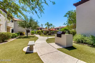 9990 N Scottsdale Rd, Paradise Valley, AZ 85253 - Photo 33