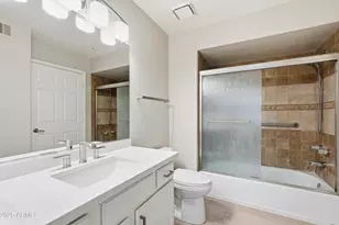 9990 N Scottsdale Rd, Paradise Valley, AZ 85253 - Photo 21