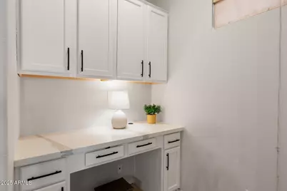 3726 E Kristal Way, Phoenix, AZ 85050 - Photo 7