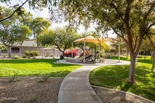 3726 E Kristal Way, Phoenix, AZ 85050 - Photo 31