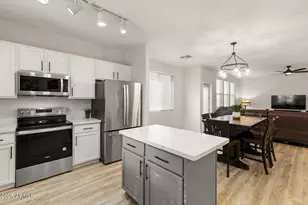 3726 E Kristal Way, Phoenix, AZ 85050 - Photo 15