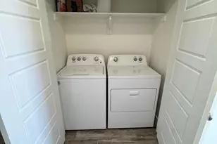 2814 E Roeser Rd, Phoenix, AZ 85040 - Photo 11