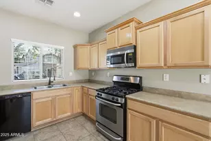 3703 W Mccauley Ct, Phoenix, AZ 85086 - Photo 3