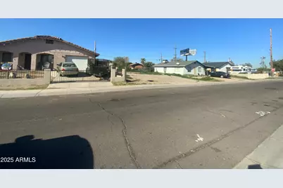 8610 S Calle Maravilla -- #3, Guadalupe, AZ 85283 - Photo 7