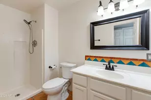 8535 E Amelia Ave, Scottsdale, AZ 85251 - Photo 7