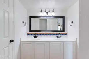 8535 E Amelia Ave, Scottsdale, AZ 85251 - Photo 9