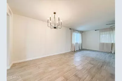 1917 W Topeka Drive, Phoenix, AZ 85027 - Photo 9