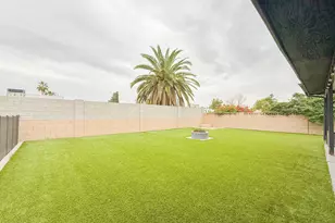 1917 W Topeka Dr, Phoenix, AZ 85027 - Photo 27