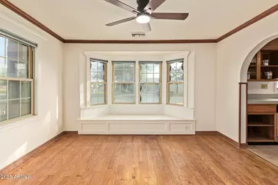 101 W Park Avenue, Gilbert, AZ 85233 - Photo 5