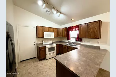 4622 W Beverly Road, Laveen, AZ 85339 - Photo 9