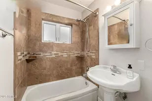 6842 N 10th Pl, Phoenix, AZ 85014 - Photo 33