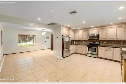 6842 N 10th Place, Phoenix, AZ 85014 - Photo 3