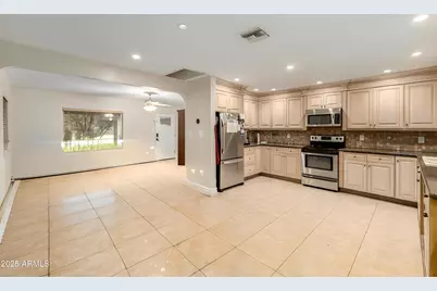 6842 N 10th Place, Phoenix, AZ 85014 - Photo 3