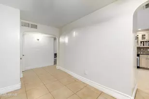 6842 N 10th Pl, Phoenix, AZ 85014 - Photo 11