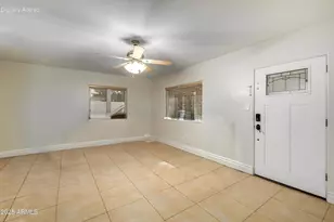 6842 N 10th Pl, Phoenix, AZ 85014 - Photo 9