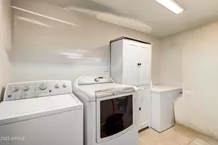 6842 N 10th Pl, Phoenix, AZ 85014 - Photo 37