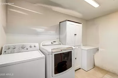 6842 N 10th Place, Phoenix, AZ 85014 - Photo 43