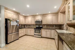 6842 N 10th Pl, Phoenix, AZ 85014 - Photo 15