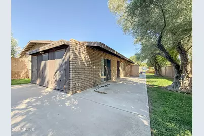 2219 W Morten Avenue #5, Phoenix, AZ 85021 - Photo 3