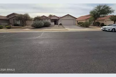 2379 E Fiesta Drive, Casa Grande, AZ 85194 - Photo 1