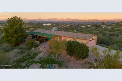 32730 W Jones Road, Wickenburg, AZ 85390 - Photo 33