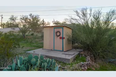 32730 W Jones Road, Wickenburg, AZ 85390 - Photo 37