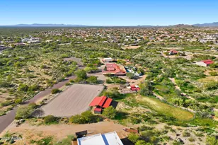 10046 E Hummingbird Ln, Gold Canyon, AZ 85118 - Photo 5
