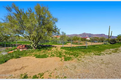 10046 E Hummingbird Lane, Gold Canyon, AZ 85118 - Photo 41