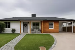 2917 E Pinchot Ave, Phoenix, AZ 85016 - Photo 1