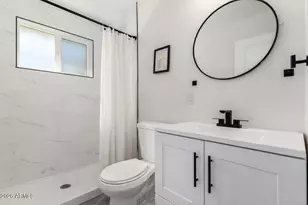 2917 E Pinchot Ave, Phoenix, AZ 85016 - Photo 13