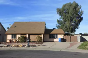 4456 E Hidalgo Ave, Phoenix, AZ 85040 - Photo 1