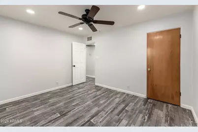 2311 N 30th Place, Phoenix, AZ 85008 - Photo 21