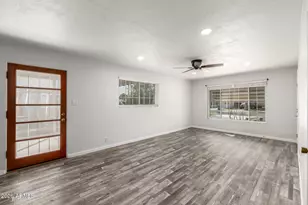 2311 N 30th Pl, Phoenix, AZ 85008 - Photo 9